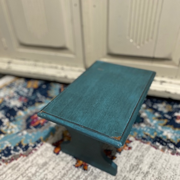 Shabby Chic French Blue Plant Stool Mini - Picture 4 of 9